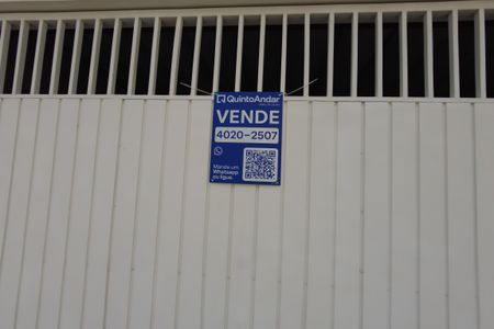 Casa à venda com 120m², 2 quartos e 2 vagasPlaquinha