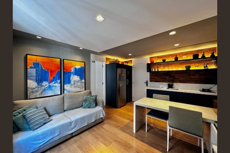 Apartamento à venda com 32m², 1 quarto e sem vaga Apartamento à venda com 32m², 1 quarto e sem vagaSala