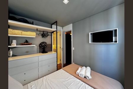 Apartamento à venda com 32m², 1 quarto e sem vaga Apartamento à venda com 32m², 1 quarto e sem vagaSuíte