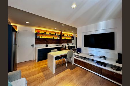 Apartamento à venda com 32m², 1 quarto e sem vaga Apartamento à venda com 32m², 1 quarto e sem vagaSala