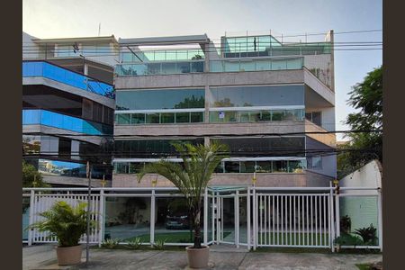 Apartamento para alugar com 178m², 3 quartos e 3 vagasFachada