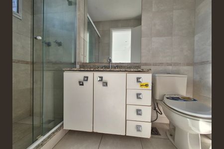 Apartamento para alugar com 178m², 3 quartos e 3 vagasBanheiro da Suíte 2