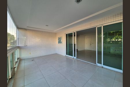 Apartamento para alugar com 178m², 3 quartos e 3 vagasVaranda da Sala