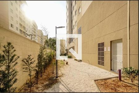 Apartamento à venda com 35m², 2 quartos e sem vagaÁrea comum