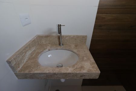 Apartamento à venda com 50m², 2 quartos e 1 vagaBanheiro da Suíte - Pia