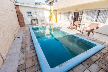 Casa de condomínio à venda com 390m², 4 quartos e 2 vagasPiscina