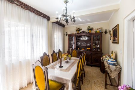 Casa de condomínio à venda com 390m², 4 quartos e 2 vagasSala de Jantar