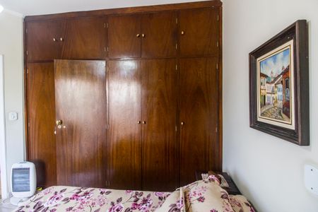 Casa de condomínio à venda com 390m², 4 quartos e 2 vagasSuíte 1