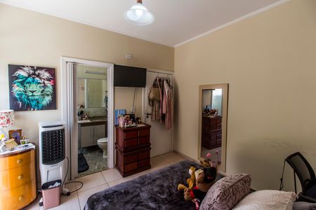 Casa de condomínio à venda com 390m², 4 quartos e 2 vagasSuíte 3