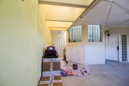 Casa de condomínio à venda com 390m², 4 quartos e 2 vagasGaragem