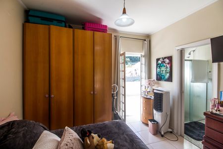 Casa de condomínio à venda com 390m², 4 quartos e 2 vagasSuíte 3