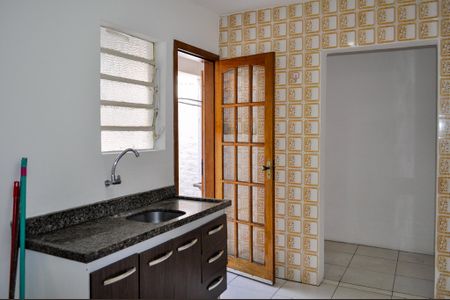 Apartamento à venda com 74m², 2 quartos e sem vagaCozinha
