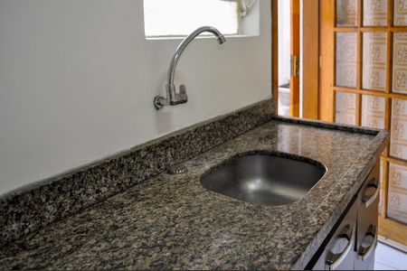 Apartamento à venda com 74m², 2 quartos e sem vagaCozinha