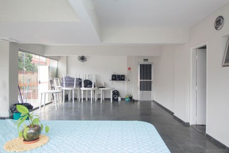 Apartamento à venda com 52m², 2 quartos e 1 vaga Apartamento à venda com 52m², 2 quartos e 1 vagaÁrea comum - Salão de festas