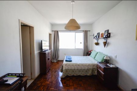 Apartamento à venda com 130m², 3 quartos e 1 vagaSuíte