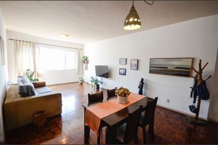 Apartamento à venda com 130m², 3 quartos e 1 vagaSala