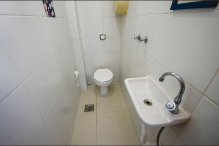 Apartamento à venda com 130m², 3 quartos e 1 vagaBanheiro de Serviço