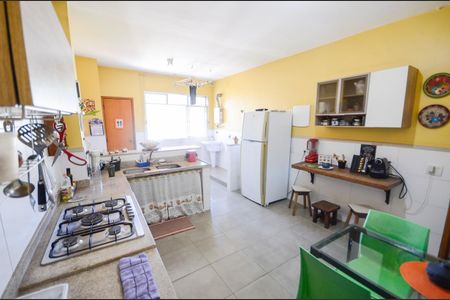 Apartamento à venda com 130m², 3 quartos e 1 vagaCozinha