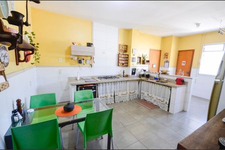 Apartamento à venda com 130m², 3 quartos e 1 vagaCozinha