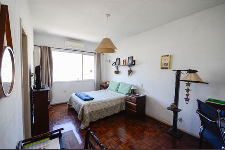 Apartamento à venda com 130m², 3 quartos e 1 vagaSuíte