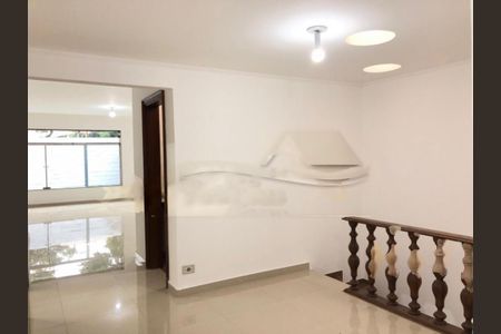Casa à venda com 3 quartos, 290m² em Vila Olímpia, São Paulo