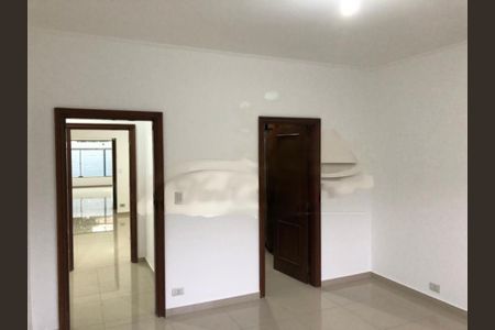 Casa à venda com 3 quartos, 290m² em Vila Olímpia, São Paulo