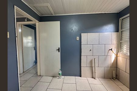 Casa à venda com 79m², 3 quartos e 4 vagasBanheiro