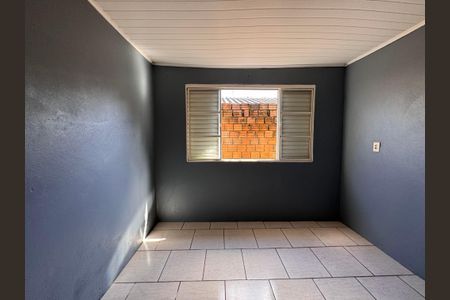 Casa à venda com 79m², 3 quartos e 4 vagasQuarto 2