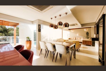 Casa de condomínio para alugar com 377m², 3 quartos e 2 vagasEspaço Gourmet