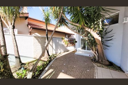 Casa de condomínio para alugar com 377m², 3 quartos e 2 vagasVaranda da Sala