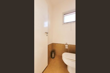 Casa de condomínio para alugar com 377m², 3 quartos e 2 vagasBanheiro da Suíte Master