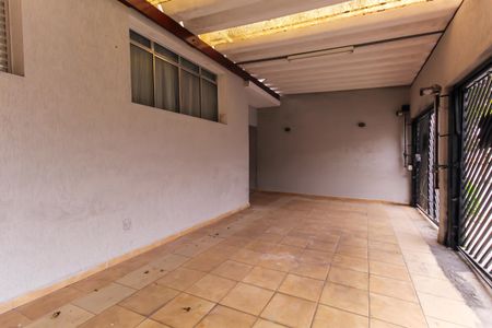 Casa à venda com 210m², 3 quartos e 3 vagasGaragem