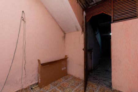 Casa para alugar com 40m², 1 quarto e sem vaga Casa para alugar com 40m², 1 quarto e sem vagaQuintal