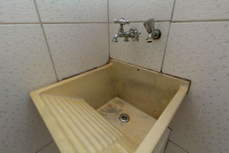 Casa para alugar com 40m², 1 quarto e sem vaga Casa para alugar com 40m², 1 quarto e sem vagaÁrea de Serviço
