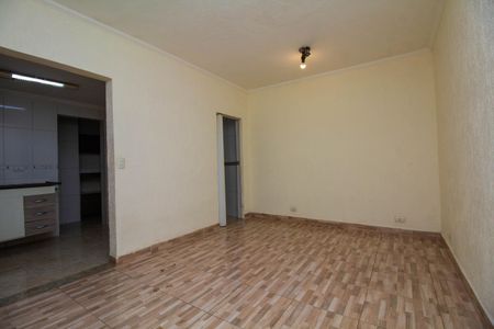 Casa para alugar com 40m², 1 quarto e sem vaga Casa para alugar com 40m², 1 quarto e sem vagaSala