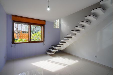 Casa à venda com 252m², 4 quartos e 2 vagasSala 2