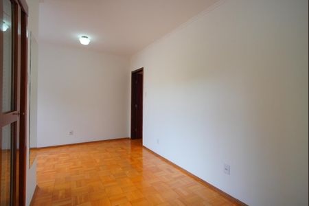 Casa à venda com 252m², 4 quartos e 2 vagasQuarto 4 - Segundo Andar