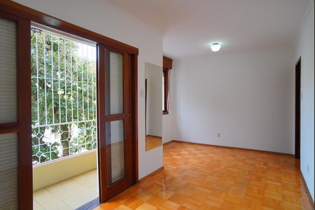 Casa à venda com 252m², 4 quartos e 2 vagasQuarto 4 - Segundo Andar