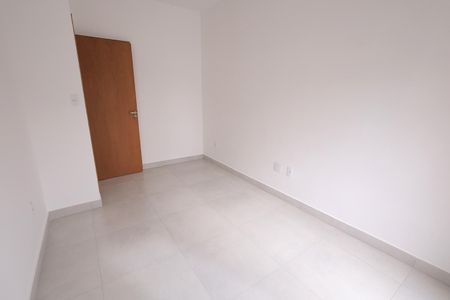 Apartamento à venda com 61m², 2 quartos e 1 vagaQuarto 2