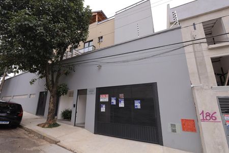 Apartamento à venda com 61m², 2 quartos e 1 vagaFachada