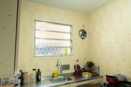 Casa à venda com 380m², 3 quartos e 3 vagasCozinha