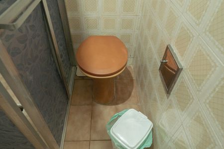 Casa à venda com 380m², 3 quartos e 3 vagasBanheiro Suíte 2