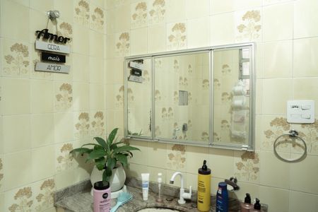 Casa à venda com 380m², 3 quartos e 3 vagasBanheiro 1