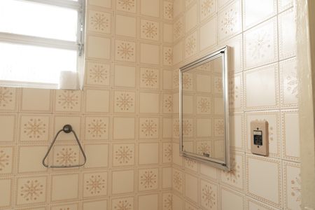 Casa à venda com 380m², 3 quartos e 3 vagasBanheiro 2