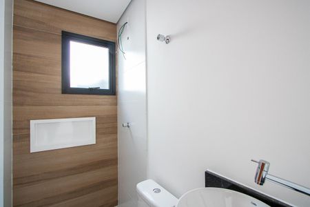Apartamento à venda com 79m², 2 quartos e 1 vaga Apartamento à venda com 79m², 2 quartos e 1 vagaBanheiro do quarto 1