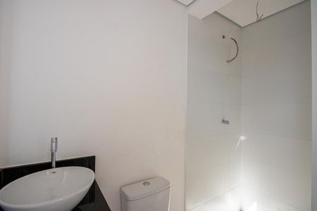 Apartamento à venda com 79m², 2 quartos e 1 vaga Apartamento à venda com 79m², 2 quartos e 1 vagaCobertura - Banheiro