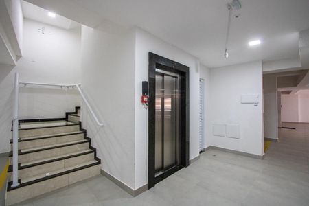 Apartamento à venda com 79m², 2 quartos e 1 vaga Apartamento à venda com 79m², 2 quartos e 1 vagaGaragem
