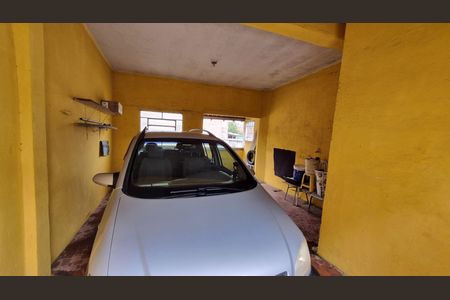 Garagem de casa à venda com 3 quartos, 160m² em Parque Reboucas, São Paulo