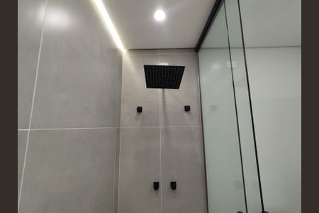 Casa à venda com 190m², 4 quartos e 2 vagasBanheiro - torneira