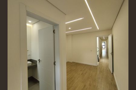 Casa à venda com 190m², 4 quartos e 2 vagasSuíte 1 